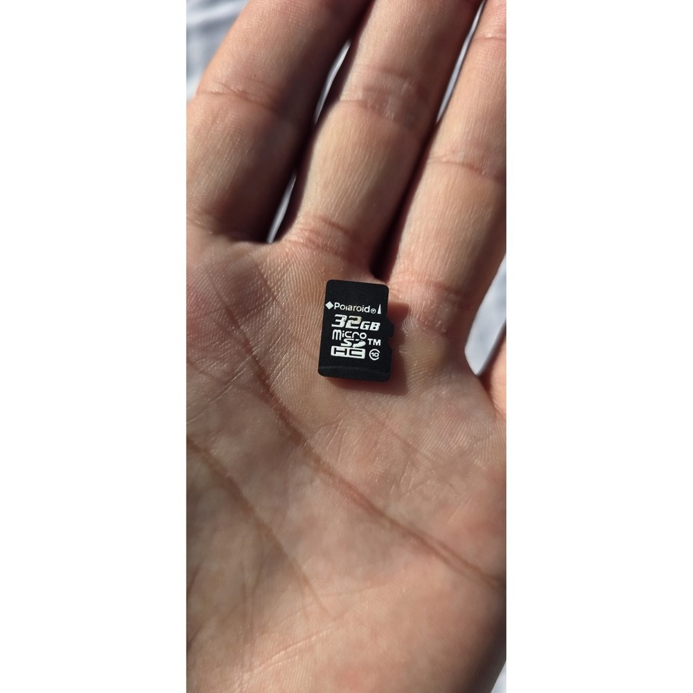 Polaroid 32GB microSDHC Class 10 memory card
